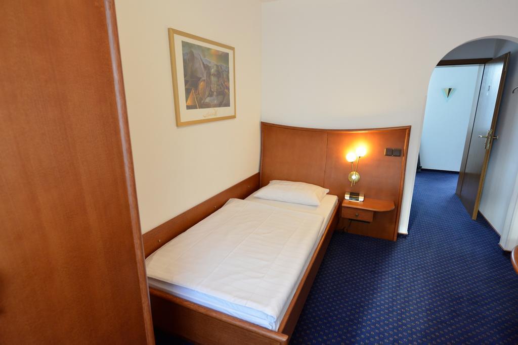 Trollinger Hof Ξενοδοχείο Bad Oeynhausen Εξωτερικό φωτογραφία